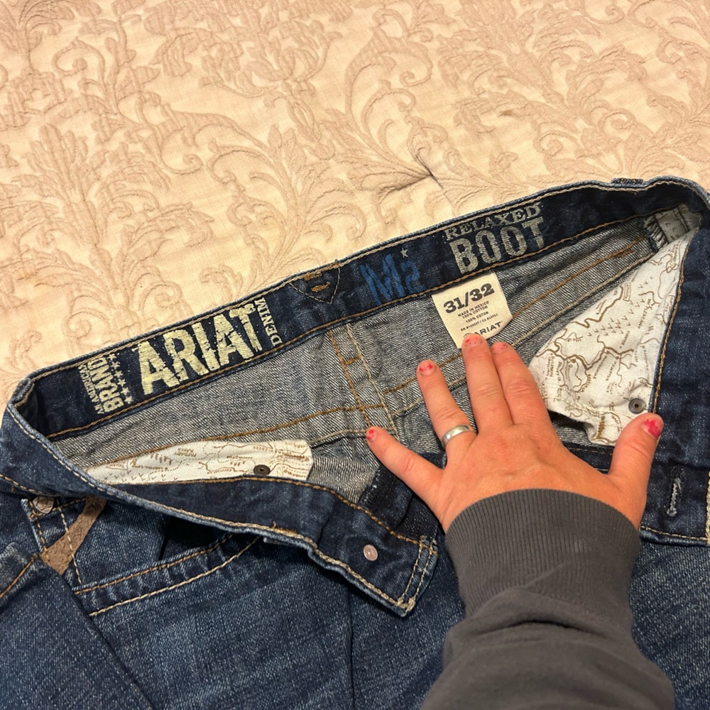 Men’s Ariat Relaxed Boot fit jeans 31x32